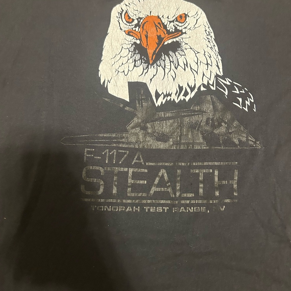 Men's Vintage Black Graphic T-Shirt - Picture 2 of 4